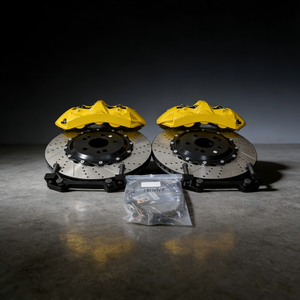 Kit de freinage de gros calibre en gros avec disques de frein avant perforés pour Honda Civic, Mercedes Benz, Acura TLX, <span class=keywords><strong>E46</strong></span>, Q50 - Product Image 1
