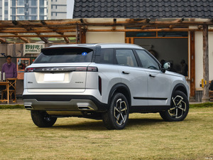 รถเชอรี่ เอ็กซ์พลอรา 06 เอสยูวี ปี 2024 เครื่องยนต์ 1.6T ขับเคลื่อนสี่ล้อ AWD รถมือสอง ภายในสีเข้ม เบาะหนัง - Product Image 5