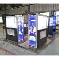 Kunden spezifische optische Brille Shop Innen architektur Dekoration Holz Brillen Display Showcase LED maßge schneiderte Optiker Kiosk Möbel