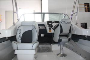 <span class=keywords><strong>Bateau</strong></span> de pêche de luxe en FRP de <span class=keywords><strong>18</strong></span> pieds avec cabine et auvent pliable - Product Image 4