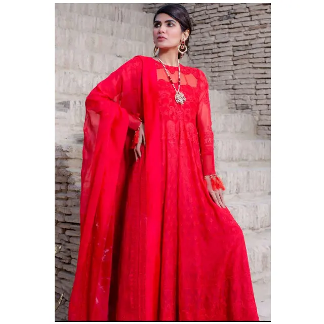 थोक कस्टम सुरुचिपूर्ण उज्ज्वल लाल डिजाइनर कशीदाकारी पाकिस्तानी बिक्री के लिए 3 टुकड़ा शिफॉन सूट