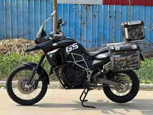 BMW1 F800GS Moto polyvalente pour le tourisme et le tout-terrain - Product Image 3
