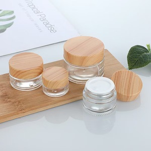 Frasco de vidrio de lujo para el cuidado de la piel Frasco de vidrio ámbar vacío 350ml 100 mL Frasco cosmético de vidrio cosmético <span class=keywords><strong>con</strong></span> tapa de Bambú - Product Image 3