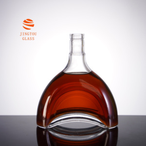 Bouteille en verre à fond incurvé de 700 ml pour brandy blanc, coffret cadeau luxueux XO cognac avec un <span class=keywords><strong>d</strong></span>écanteur pour l'<span class=keywords><strong>a</strong></span>ération du vin - Product Image 3