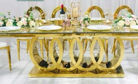 Ensemble de meubles de salle à manger avec table à plateau en marbre ou en verre, en laiton doré ou en acier inoxydable, adapté aux fêtes