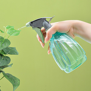 Arrosoir en plastique écologique de 500 ml avec pulvérisateur pour une utilisation intérieure/extérieure, outil d'irrigation manuel - Product Image 2