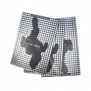 Sacs d'expédition en polymailleur recyclé noir personnalisés avec logo imprimé, sacs de courrier pour vêtements, enveloppe d'expédition, sac de courrier en poly, sac d'expédition - Product Image 1