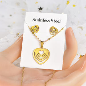Chapado en oro de acero inoxidable corona estrella corazón latido I <span class=keywords><strong>Love</strong></span> <span class=keywords><strong>U</strong></span> colgante collar mujeres hombres personalidad collar pendiente conjunto de joyería - Product Image 2