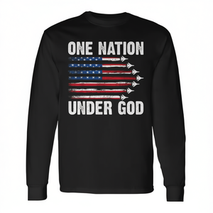 Camiseta de manga larga con bandera estadounidense de One Nation Under God para el 4 de julio - Product Image 2