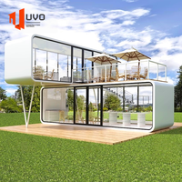 Maison conteneur modulaire préfabriquée de luxe à 2 étages en acier Smart Design Apple Capsule Villa pour une application hôtelière en plein air