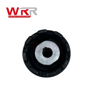 4473530100 A4473530100 Silentbloc de bras de suspension arrière pour Mercedes-Benz W447 V-Class Vito Metris, pièce de montage en caoutchouc pour bras de suspension arrière - Product Image 4