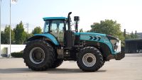 Livraison rapide Tracteur KAT 380HP 4RM KRM3804 Tracteur à roues Direction hydraulique Tracteur agricole avec pièces détachées en stock