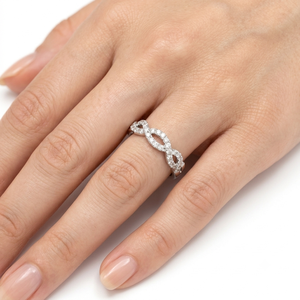 Anillo de Diamantes Trenzado de Oro de 18K de Alta Gama, Anillo de Bodas Entrelazado para el Mercado de EE. UU. y Reino Unido, Fabricante Personalizado - Product Image 4