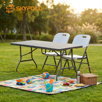 Table pliante rectangulaire portable d'intérieur et d'extérieur en plastique robuste de 4/5/6/8 pieds pour jardin, utilitaire ou repas
