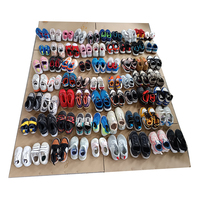 Chaussures Enfant d'Occasion de Marque Seconde Main en Gros pour Garçons et Filles, Mélange en Sacs Vrac