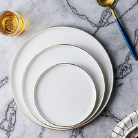 FENN Vente en gros d'assiettes de restaurant Design nordique/rond Vajillas Assiette à dîner avec logo personnalisé avec bord doré pour restaurant