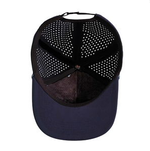 Casquette de golf personnalisée avec broderie manuelle, porte-tee et marqueur de balle magnétique, 5 panneaux, respirante et résistante à l'eau - Product Image 4