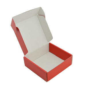 Cajas de <span class=keywords><strong>Papel</strong></span> para Empaque de Ropa de Lujo Mate, Diseña Tu Propio Empaque - Product Image 4