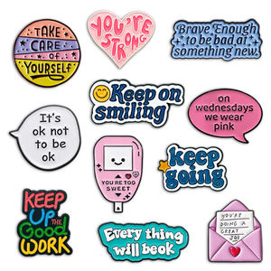 Épingles de <span class=keywords><strong>citation</strong></span> de motivation personnalisées lettrage et bande dessinée bulle de discours insignes de revers en émail doux broche lumineuse et positive cadeau de papeterie - Product Image 1