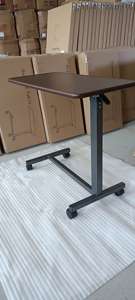 Meilleur prix <span class=keywords><strong>Table</strong></span> élévatrice <span class=keywords><strong>mobile</strong></span> sur <span class=keywords><strong>lit</strong></span> <span class=keywords><strong>Table</strong></span> <span class=keywords><strong>de</strong></span> <span class=keywords><strong>plateau</strong></span> <span class=keywords><strong>de</strong></span> <span class=keywords><strong>lit</strong></span> <span class=keywords><strong>de</strong></span> patient hospitalisé <span class=keywords><strong>Table</strong></span> sur <span class=keywords><strong>lit</strong></span> <span class=keywords><strong>d</strong></span>'hôpital réglable avec roues - Product Image 3