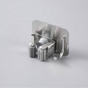 Soporte <span class=keywords><strong>de</strong></span> pared <span class=keywords><strong>de</strong></span> acero inoxidable 304 para fregonas, <span class=keywords><strong>de</strong></span> doble nivel, con gancho y clip para escobas <span class=keywords><strong>de</strong></span> baño, para organización del hogar y herramientas <span class=keywords><strong>de</strong></span> secado <span class=keywords><strong>de</strong></span> fregaderos - Product Image 5