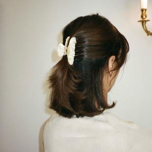 للبيع بالجملة مشبك مشبك شعر فرنسي للنساء مشبك شعر من حجر الراين وأسيتات رخام وفراشة إكسسوارات مشبك شعر - Product Image 6