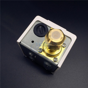 Controlador de Presión Saginomiya HNS C130X, Interruptor HNS C130XM1, Humidostato Ajustable con Reinicio Automático/Manual para Cámaras Frigoríficas - Product Image 2