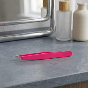 Pince à épiler rose en plastique à pointe carrée, réutilisable, style moderne - Product Image 2