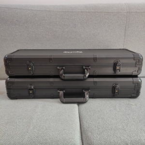 Funda para <span class=keywords><strong>fichas</strong></span> de póker versión EW, carcasa de aluminio negro o dorado 100 200 300 400 500 600 10000 - Product Image 1
