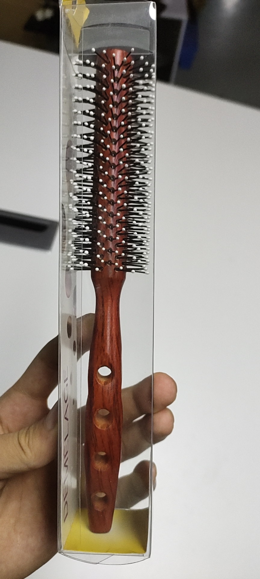 Small size wood handle Round Brush