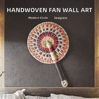 Éventail mural rond en jonc de mer tressé à la main, design contemporain, pour la décoration de la maison et des maisons d'hôtes, attrayant pour les anniversaires