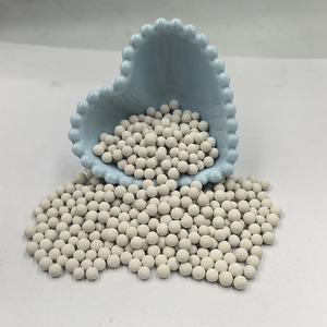 Billes filtrantes en céramique riches en strontium, sélénium, silicium et magnésium pour systèmes de purification d'eau - Product Image 3