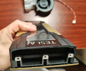 Carte graphique de calcul GPU V100 PCIE 32 Go, version originale, avec ventilateur, GPU Tesla V100 haute performance pour des tâches de calcul puissantes - Product Image 5