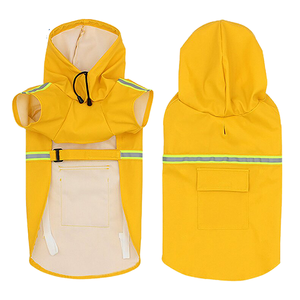 เสื้อกันฝนสำหรับสัตว์เลี้ยง PETSFOND รุ่น C105 น้ำหนักเบา ปรับได้ ทันสมัย กันน้ำ กันลม พร้อมฮู้ด ผลิตจากวัสดุ PU ที่ยั่งยืน - Product Image 1