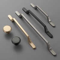 Moderne Nouveau Design En Gros Qualité En Alliage de Zinc Meubles En Laiton Brosse Poignée D'armoire D'or
