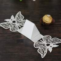 Boîtes Cadeaux Bonbons pour Quinceañeras Boîtes en Papier Creuses Papillon Découpé au Laser Créatives pour Dragées de Mariage