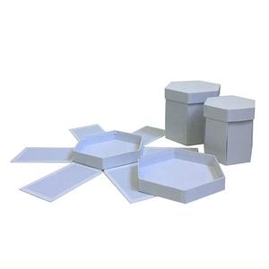 Chengruo Set 3 Floral Hexagonal Explosión Flor <span class=keywords><strong>sorpresa</strong></span> Embalaje Cajas <span class=keywords><strong>de</strong></span> papel <span class=keywords><strong>de</strong></span> regalo Materiales reciclados vacíos Materiales - Product Image 4