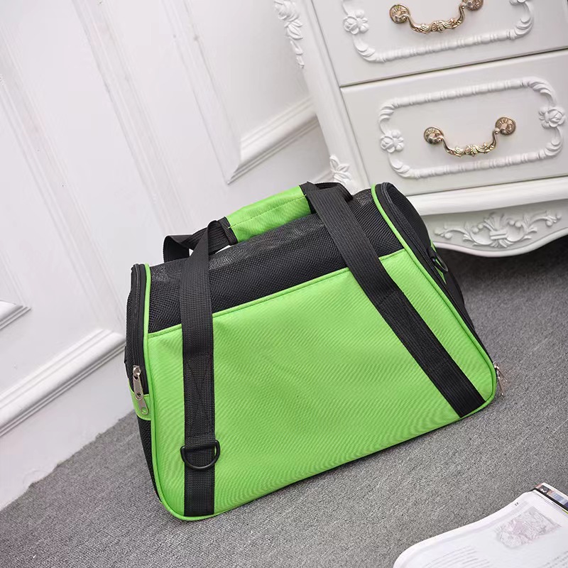 Nice Quality Large Capacity Dog Outdoor Bag Portable Pet Carrier Breathable Cage For Dog Cat