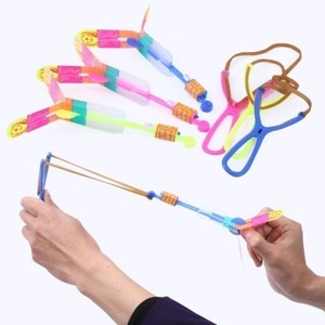 Catapulta Luminosa LED de Plástico de Alta Calidad para Exteriores, con Luz Azul, Banda Elástica de Goma, Juguete Volador para Niños, Regalo - Product Image 2