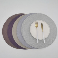 Nouvelle Tapisserie de Table Moderne Écologique Certifiée CE pour Ramadan et Noël, Isolante Thermiquement, en PP Tressé, 38x38cm, Noir Blanc Gris