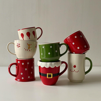 Ensemble de tasses en céramique pour festival sur le thème de Noël moderne en porcelaine écologique pour le café, le thé, l'eau et le lait à la maison Design mignon
