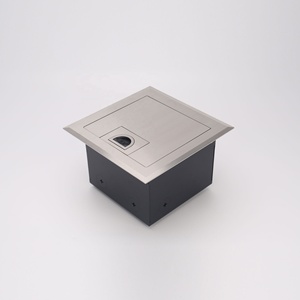 Caja de Piso Eléctrica para Instalación en Superficie con Salida de Cable de Manija Autoajustable y Sistema de Cierre Suave - Product Image 1