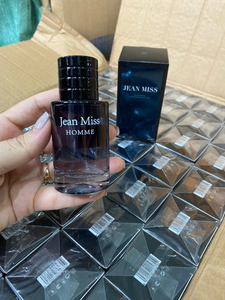 Parfums arabes pour hommes, lotion corporelle de <span class=keywords><strong>marque</strong></span> originale, eau de Cologne de luxe de créateur 1:1 avec reçu, mini-parfum longue durée, vente en gros - Product Image 3