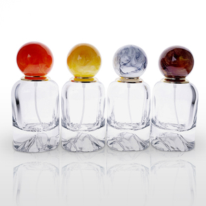 Nuevo Modelo <span class=keywords><strong>de</strong></span> Botella <span class=keywords><strong>de</strong></span> Perfume <span class=keywords><strong>de</strong></span> 50 ml con Fondo Volcánico, Botella <span class=keywords><strong>de</strong></span> Perfume con Bayoneta, Material Transparente Blanco, Tapa <span class=keywords><strong>de</strong></span> Resina <span class=keywords><strong>de</strong></span> Vidrio - Product Image 1