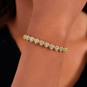 สร้อยข้อมือเทนนิสสไตล์ที่เป็นเอกลักษณ์ของผู้หญิงแผ่นทองคลาสสิกและห้องแล็บปลูกเซอร์โคเนียห่วงโซ่สูงออกแบบได้ตามต้องการ - Product Image 2