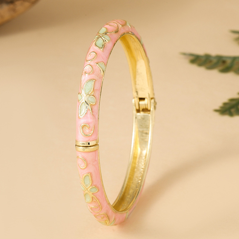 01 Pink