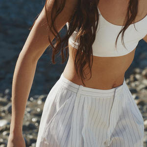 <span class=keywords><strong>Charlo</strong></span> Ladies Sexy and Casual Conjunto de dos piezas para mujer Estilo de vacaciones de alta calidad Conjunto de ropa informal de verano para mujer - Product Image 3