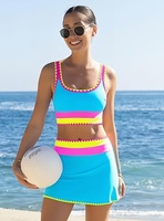 Nouvel ensemble de jupe cache-cœur trois pièces taille haute pour femme, bikini color-block avec bords festonnés, en polyester/nylon très élastique