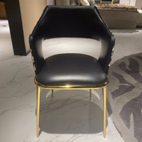 Chaise de salle à manger de luxe moderne minimaliste en acier inoxydable à imprimé léopard de designer italien, couleur personnalisée, pour la maison, le bureau, l'hôtel