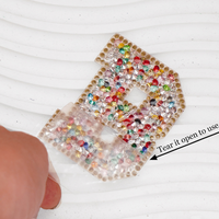 Patchs de lettres colorées en strass Patchs auto-adhésifs pour accessoires vestimentaires Accessoires de sac Accessoires de bricolage